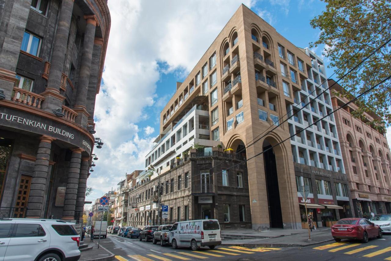 Umba Apartment N1 - 2 Bedrooms Erivan Exterior foto